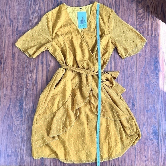 Yellow Polka Dot Swiss Dot Ruffle-Trim Tiered Pleated Wrap Dress Size Small - Picture 13 of 15
